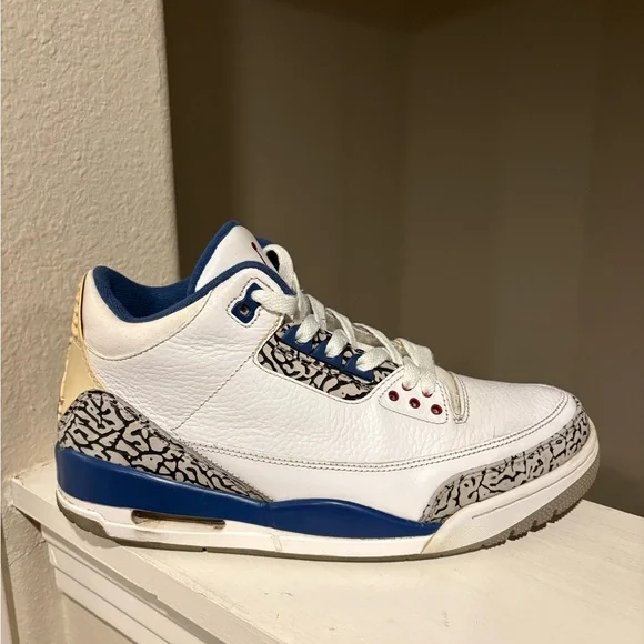 Air Jordan 3 Retro True Blue 2011 Size 9 Hypebeast Kicks Lifestyle 136064-104 - Picture 2 of 13